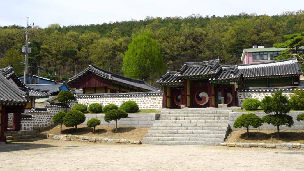Goryeo Royal Palace Site